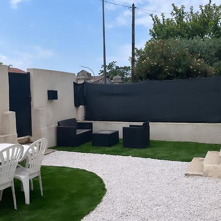 Logement Prive A Proximite Du Mont Ventoux كارْبُنْترا المظهر الخارجي الصورة